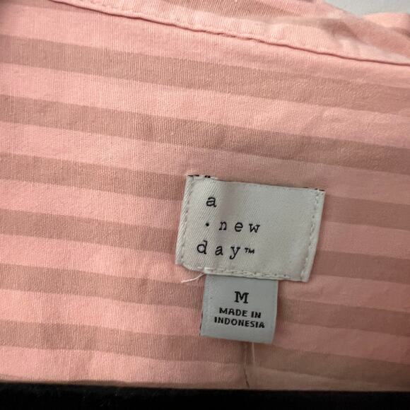 A New Day Women's Coral Long Sleeve Oversized Button Down Shirt - Medium - NWT - Picture 2 of 11